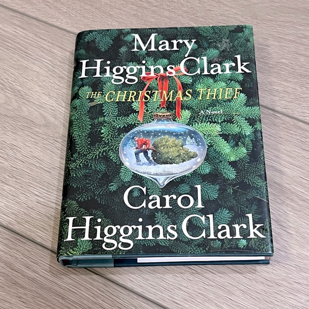 3/$15 The Christmas Thief, Mary Higgins Clark Hardcover Book NY Times Bestseller